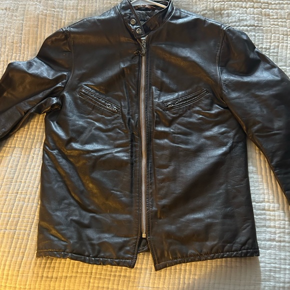 Men's Brown Leather Jacket - Picture 3 of 16